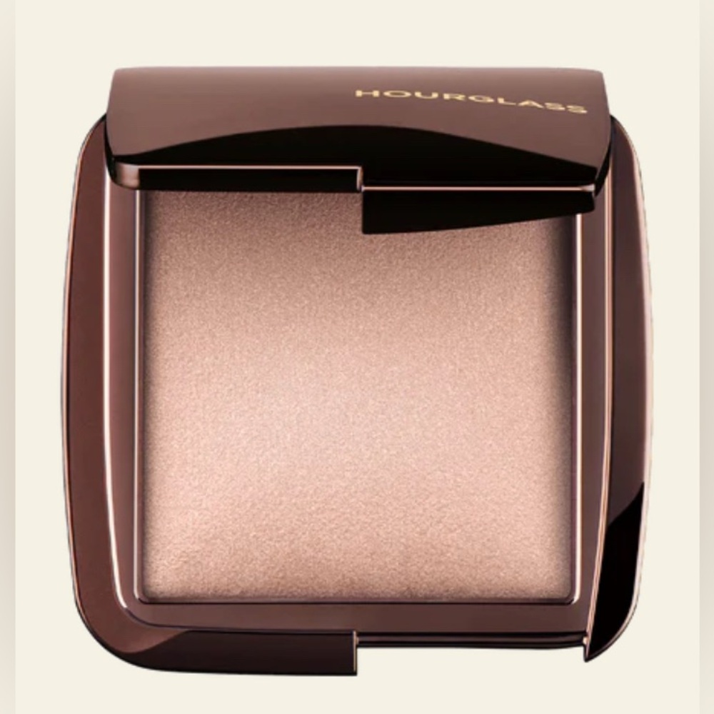 Hourglass Ambient Lighting Highlighter - Soft Bronze